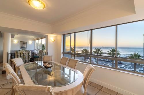 Beachfront Seaview — 4-Star Luxury Hotel in Cape Town, South Africa