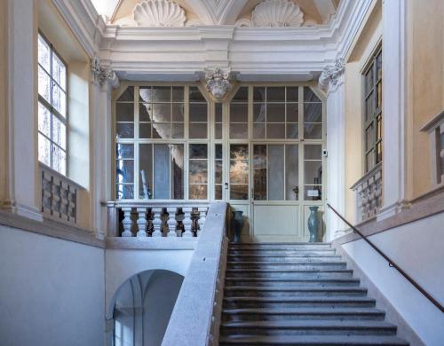 Palazzo Giacometti Suites — 4-Star Luxury Hotel in Piacenza, Italy