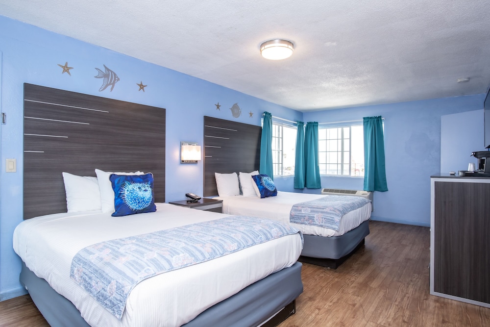 Aqua Breeze Inn - photo 50
