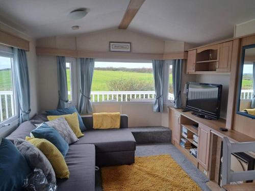 Cosy home with stunning views — 4-Star Luxury Hotel in Holsworthy, United Kingdom