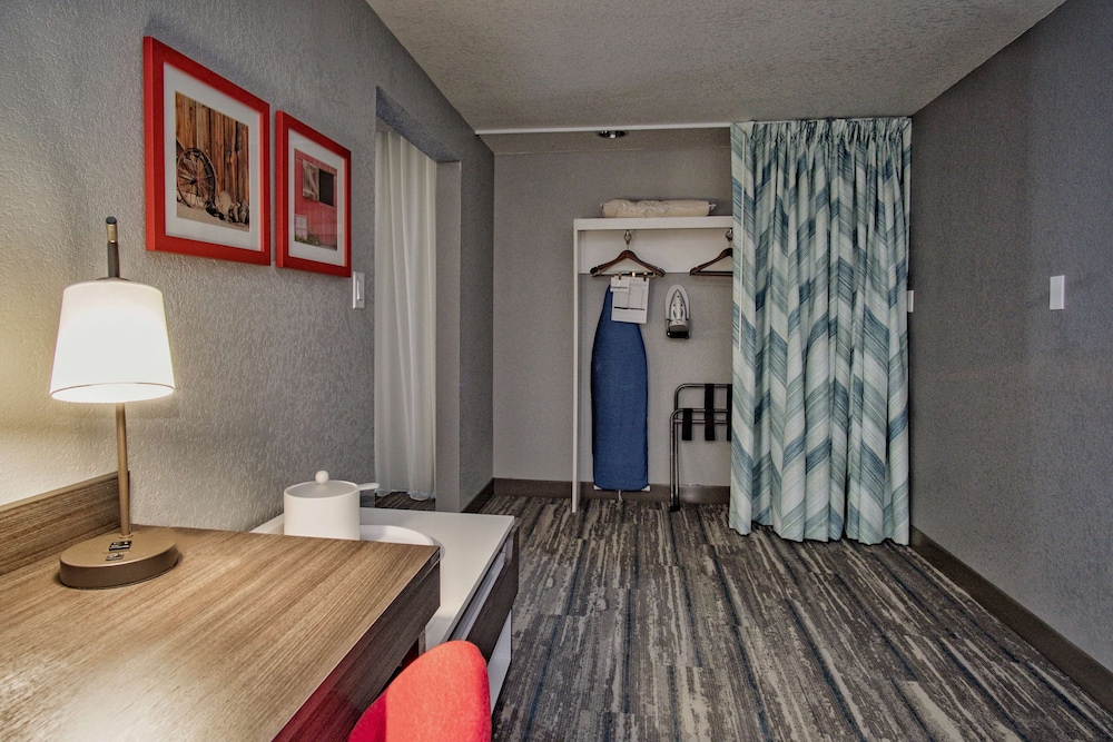 Hampton Inn Oklahoma City Yukon - photo 15