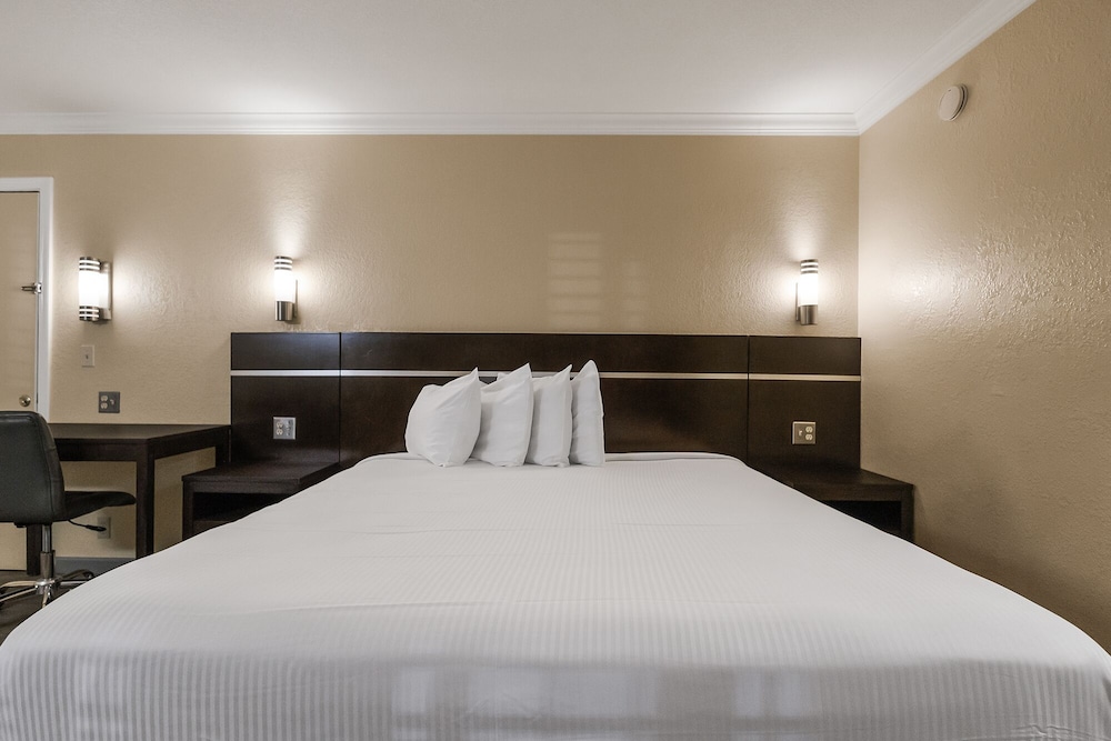 Country Inn Sonora - photo 13
