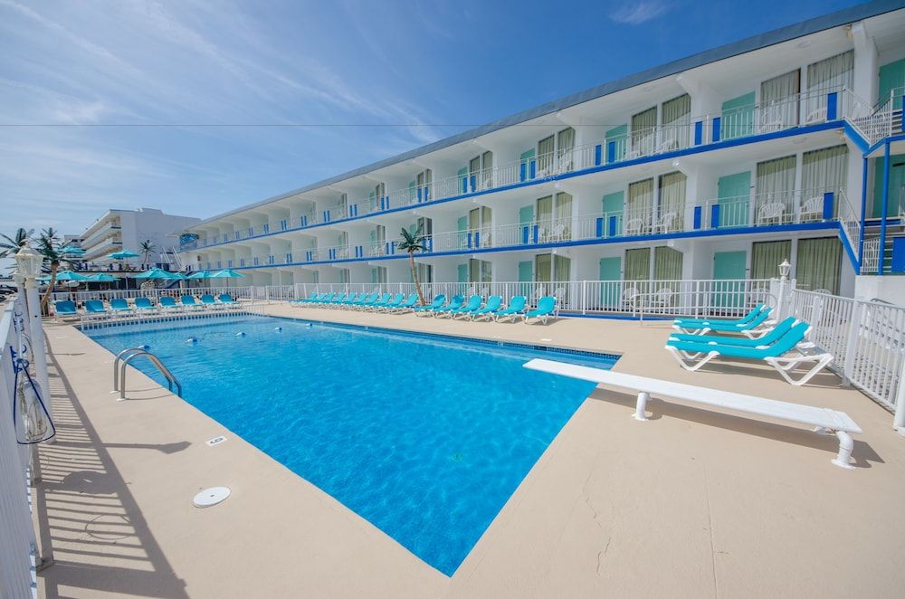 Compass Family Resort - photo 22