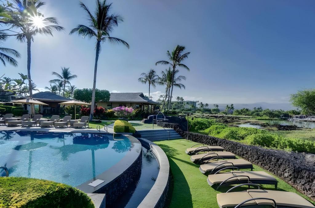 Luxury Beach Front Villa Kolea — 4-Star Luxury Hotel in Waikoloa, United States