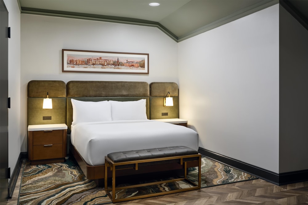 Tryon Riverfront Inn New Bern Tapestry - photo 6