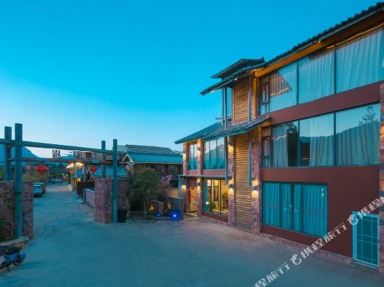Lugu Lake Liangshan Viewing Inn in Daxing, People's Republic of China