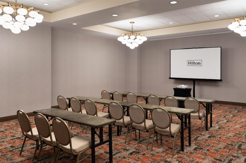 Embassy Suites by Hilton Charleston Airport Convention Ctr - photo 49