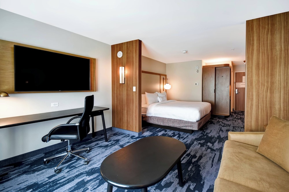 Fairfield Inn & Suites by Marriott Plymouth - photo 9