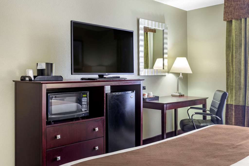 Quality Inn St. Robert Ft. Leonard Wood - photo 19