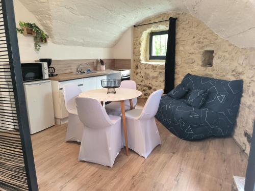 La Tour du Forgeron - last minute hotel in Unknown City