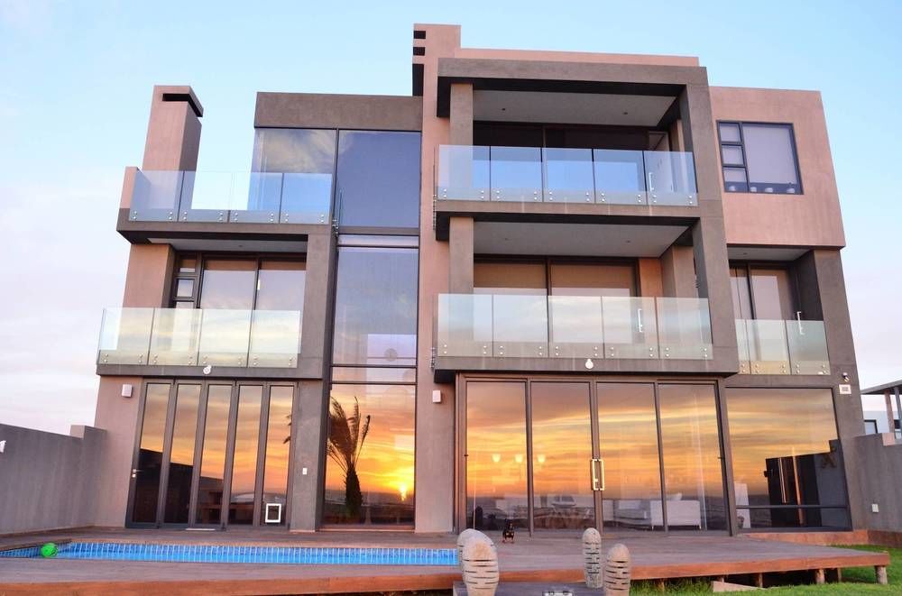 Dolphin Beach Villa — 4-Star Luxury Hotel in Walvis Bay, Namibia