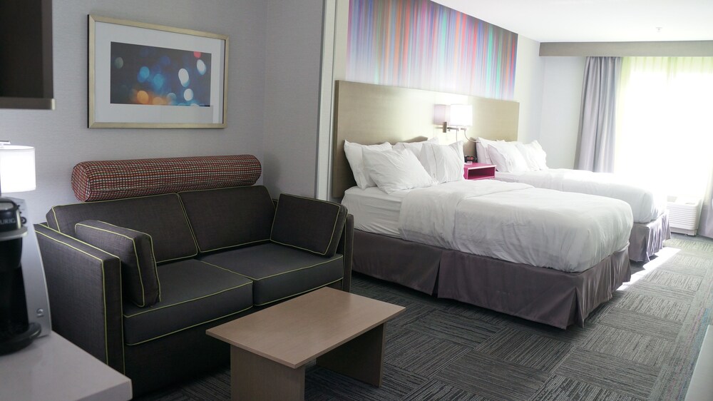 Holiday Inn Express & Suites Shippensburg by IHG - photo 18