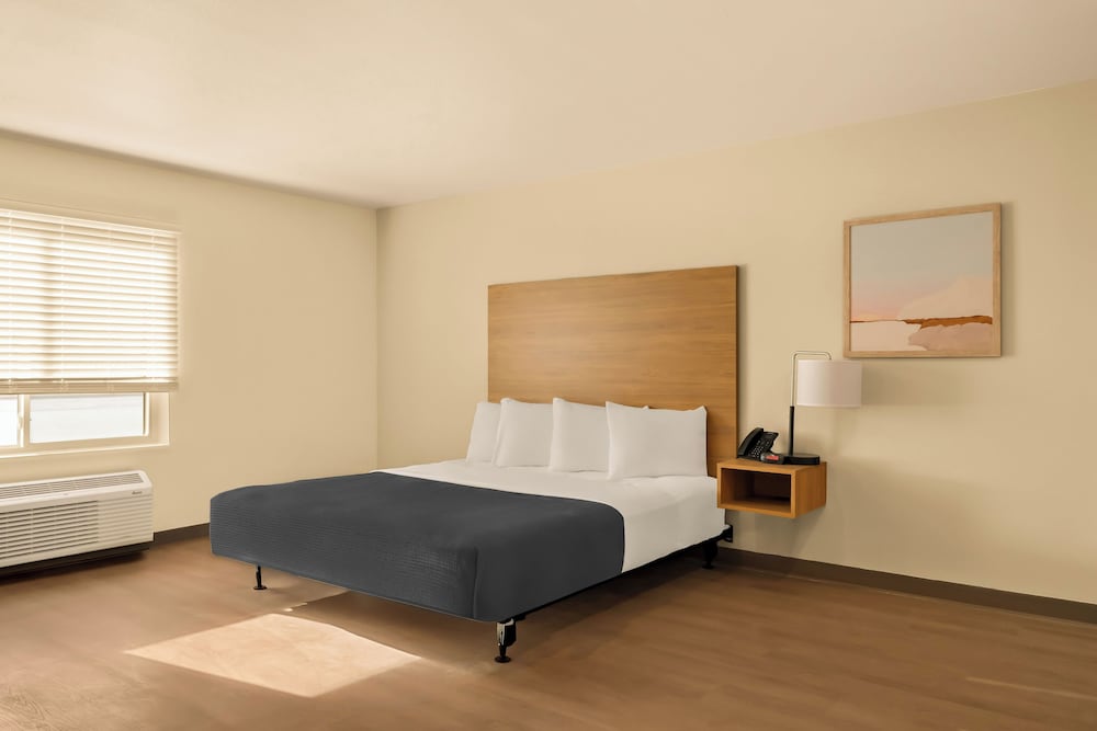 LivAway Suites Tri Cities Richland - photo 13
