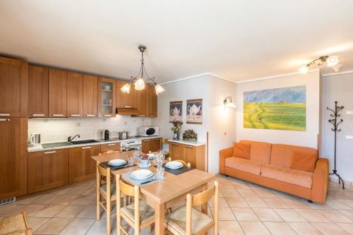 Zenith Casa Azzurra Mansarda — 4-Star Luxury Hotel in Livigno, Italy
