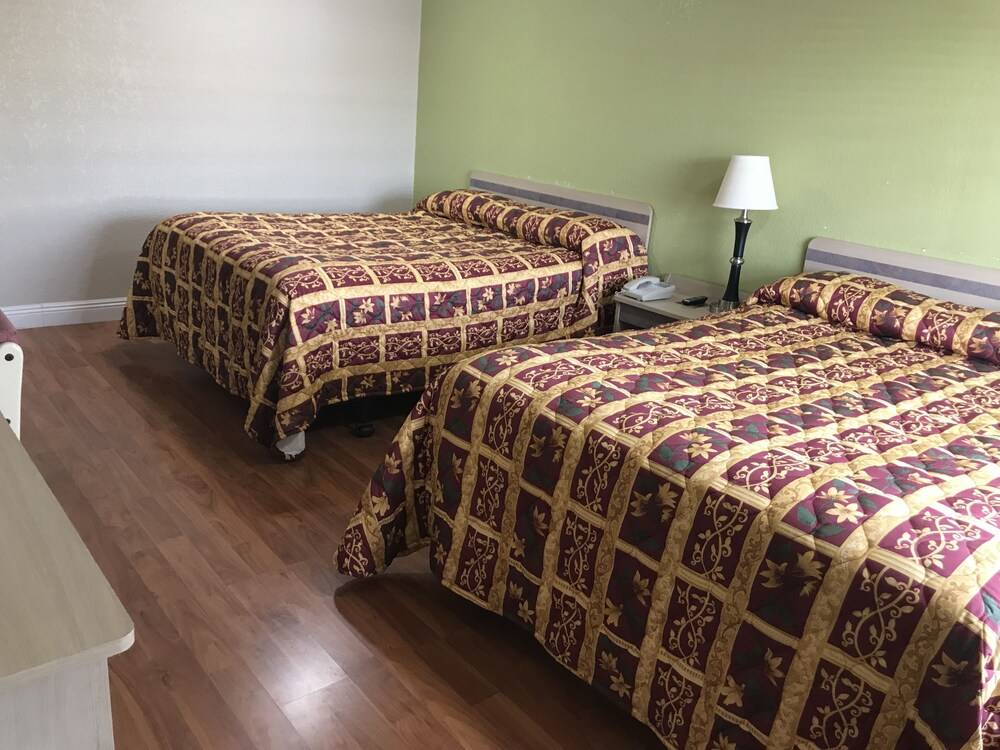 SuperLodge Motel - photo 26