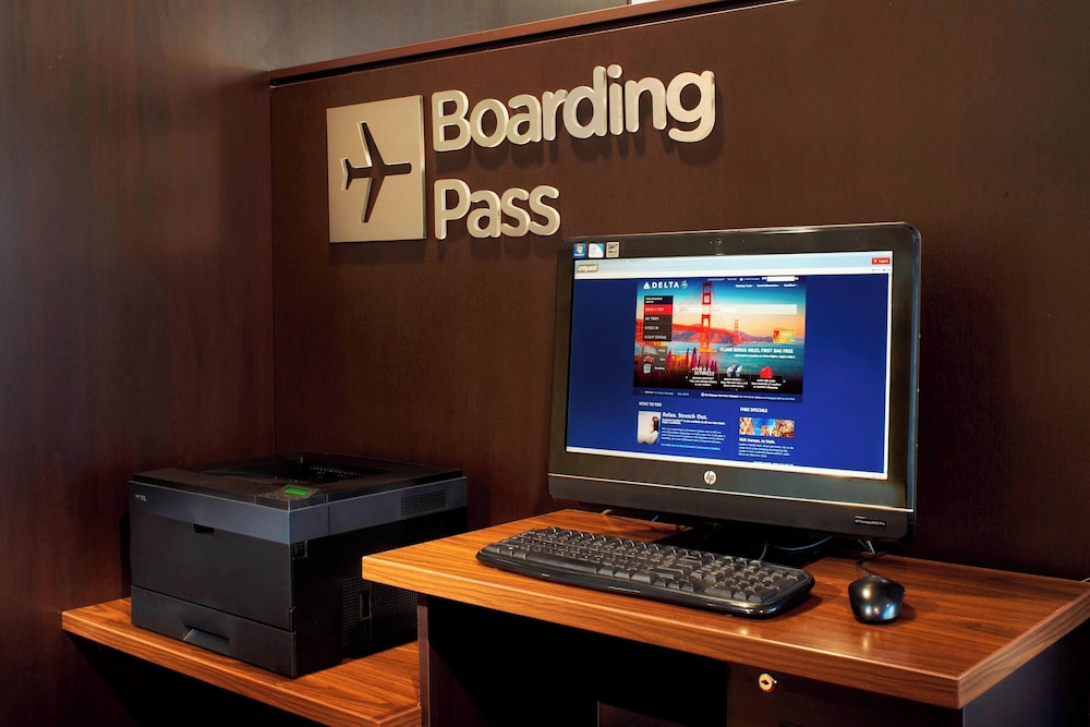 Courtyard by Marriott Minneapolis St. Paul Airport - photo 18