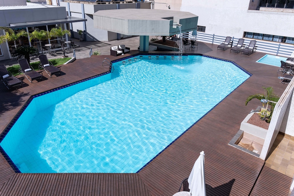 Hotel Deville Prime Cuiabá — 4-Star Luxury Hotel in Cuiaba, Brasil