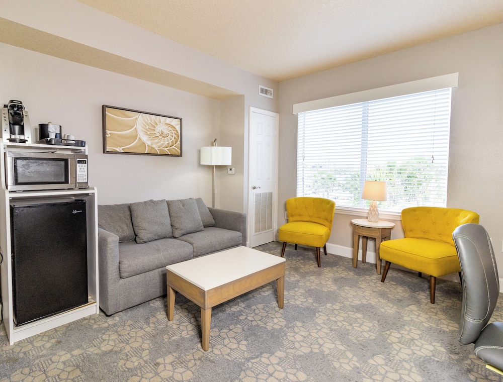 Seaside Amelia Inn - photo 22