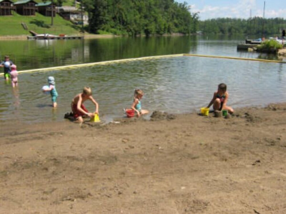 Holiday Hills Resort - photo 48
