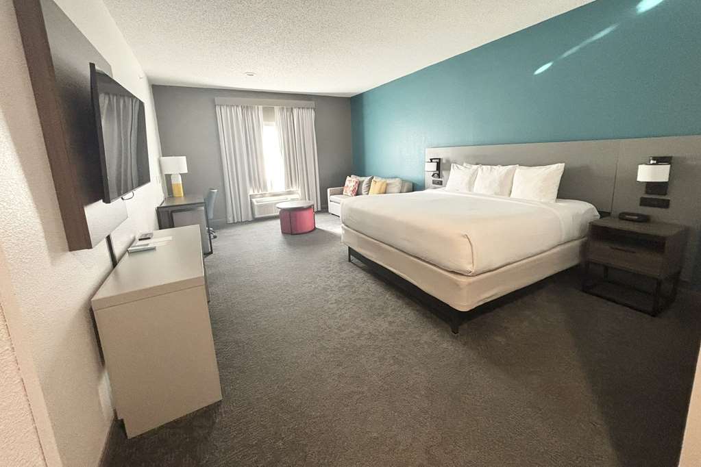 Comfort Inn & Suites Burnet - photo 19