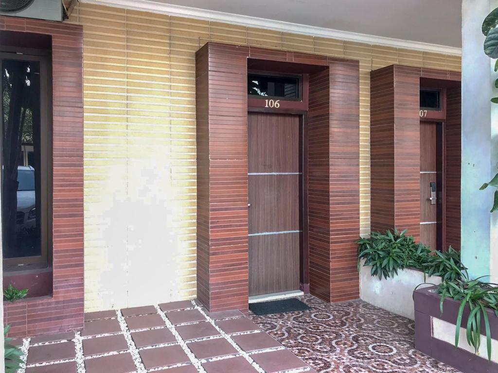 Mirabell Hotel RedPartner — hotel in Kepanjen