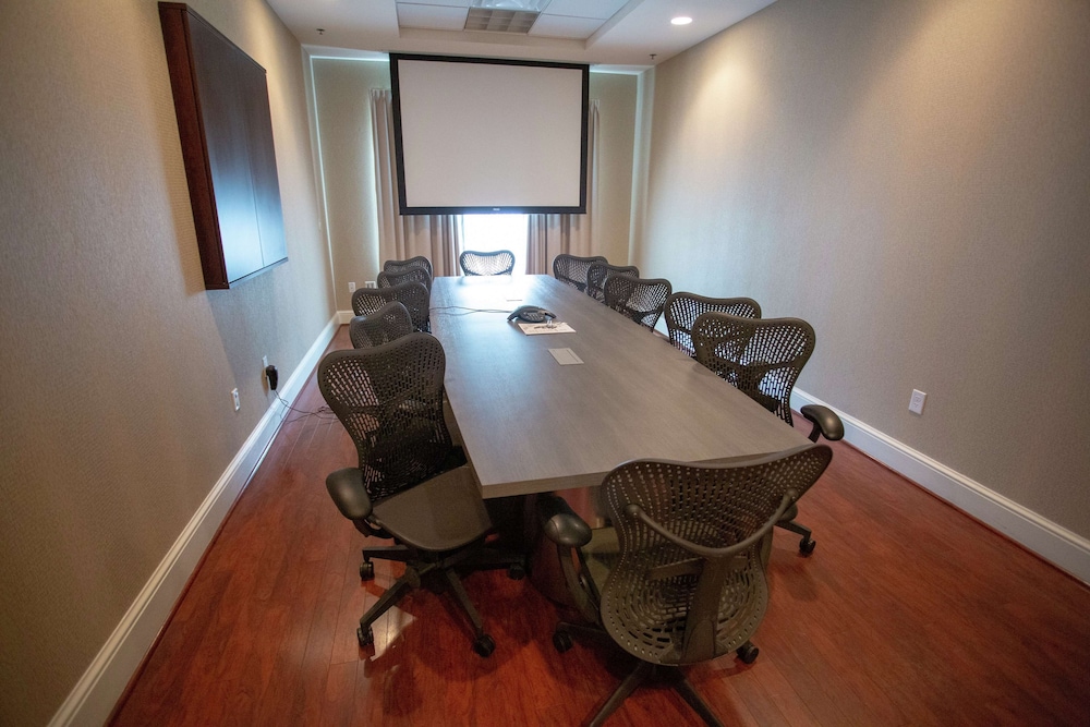 Hilton Garden Inn Temple Medical Center - photo 62