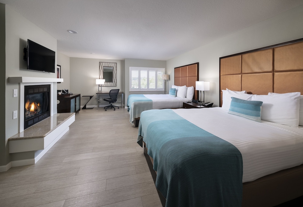 Mariposa Inn & Suites - photo 4