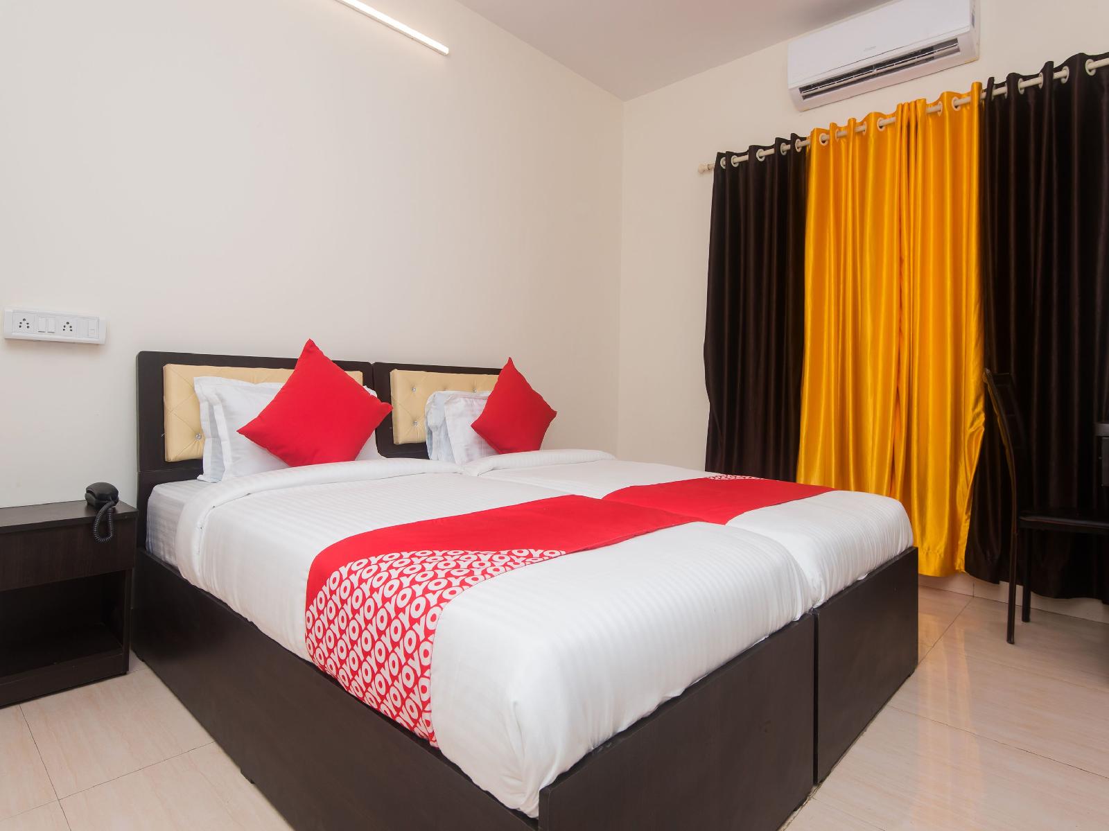 OYO 15119 Vista Service Apartment