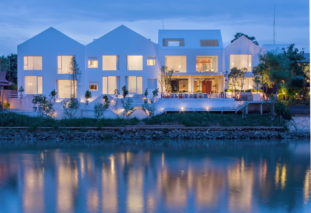 Sala Ayutthaya — 4-Star Luxury Hotel in Phra Nakhon Si Ayutthaya, Thailand