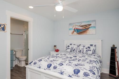 All Decked Out by Oak Island Accommodations - photo 29