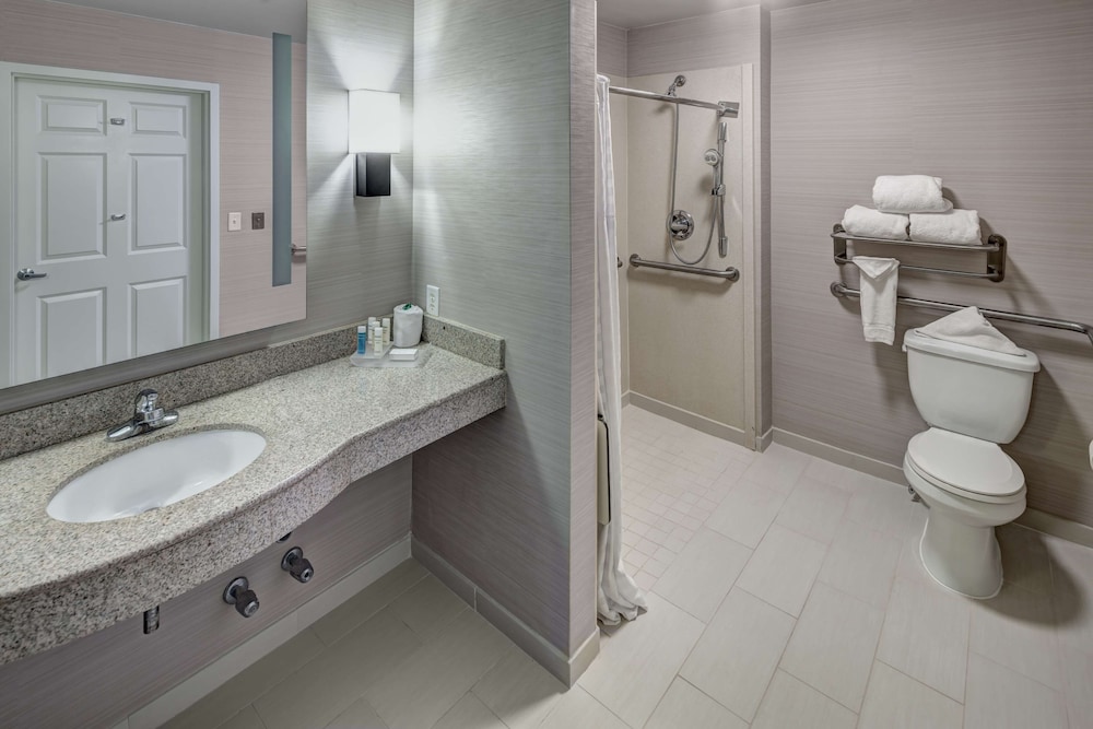 Homewood Suites by Hilton Mahwah - photo 15
