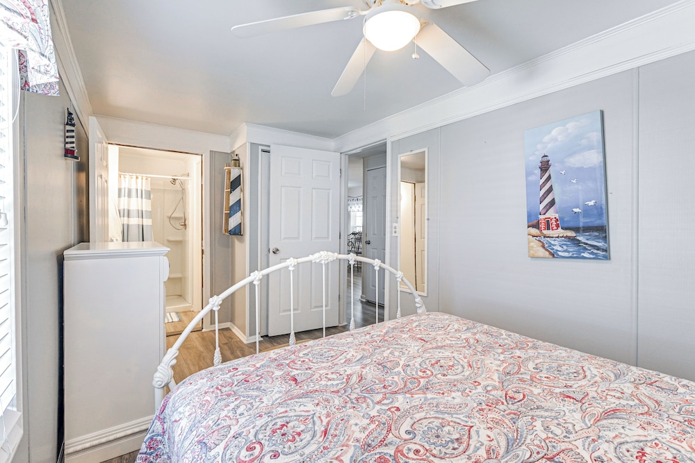 1 2 Mi to Ocean: Surfside Beach Resort Home - photo 12