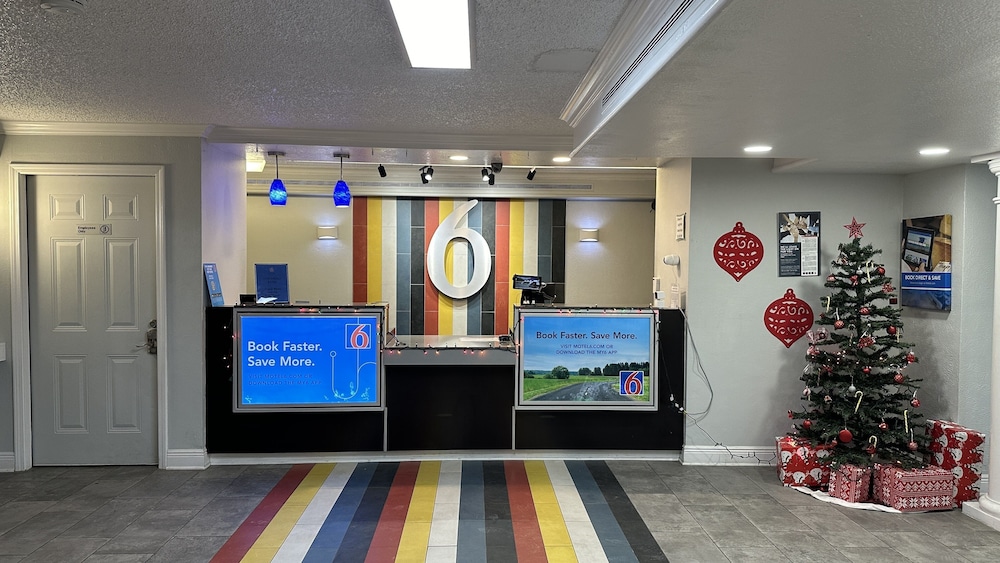 Motel 6 Beaumont TX - photo 5