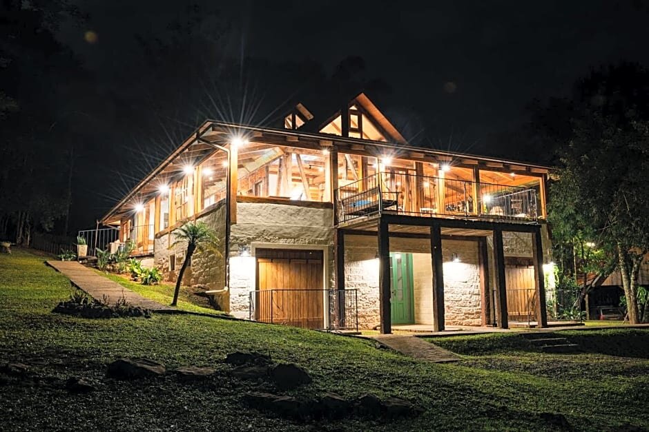 SÍTIO Canjerana em Gramado — 4-Star Luxury Hotel in Canela, Brasil