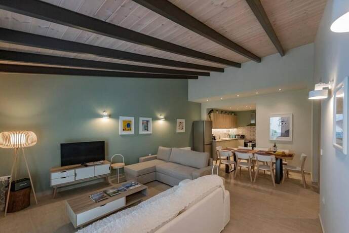 Country Home Kalamata Mediterranean Villas — 4-Star Luxury Hotel in Kalamata, Greece