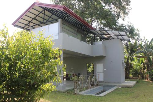 Forest Tree Top Holiday Resort in Unknown City, Sri Lanka