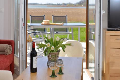 Ferienwohnung Ostseebrise — 4-Star Luxury Hotel in Wiek, Germany