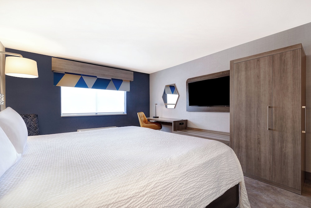 Holiday Inn Express & Suites Moab by IHG - photo 15