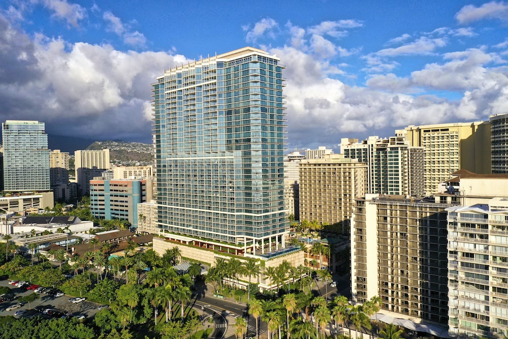 Ka Laʻi Waikiki Beach LXR Hotels & Resorts - photo 124