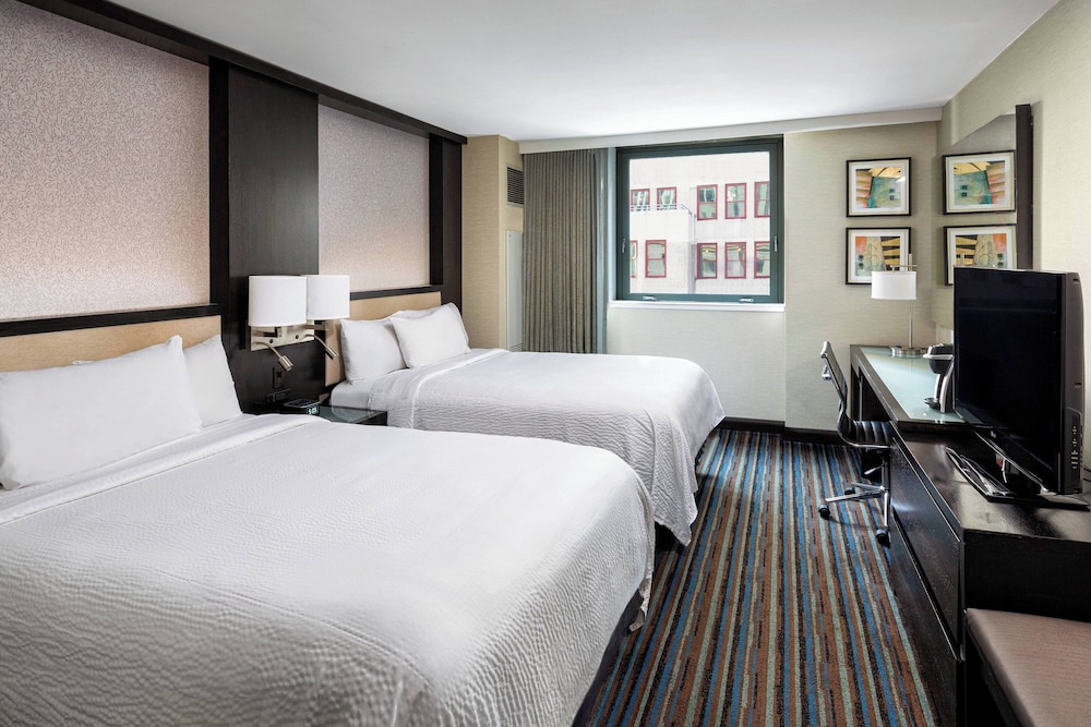 Courtyard by Marriott New York Manhattan Times Square - photo 13