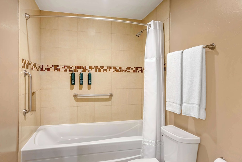 Hilton Vacation Club Varsity Club Tucson - photo 24