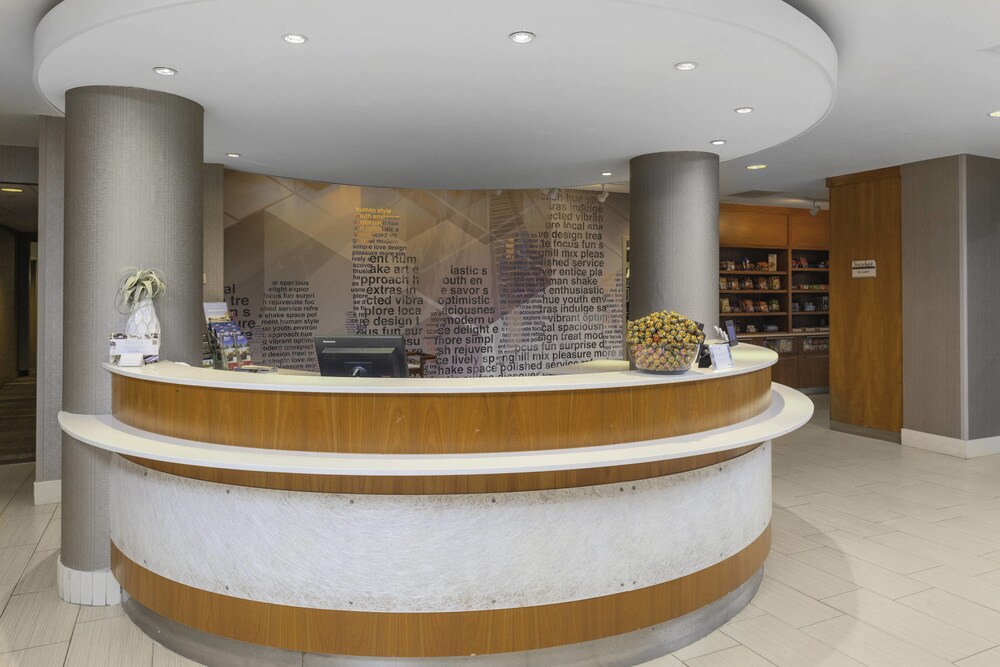 SpringHill Suites Cincinnati North Forest Park - photo 28