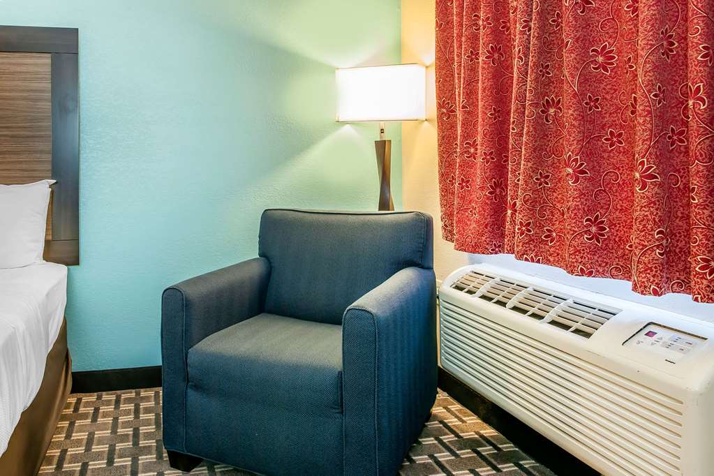 Quality Inn Findlay - photo 15