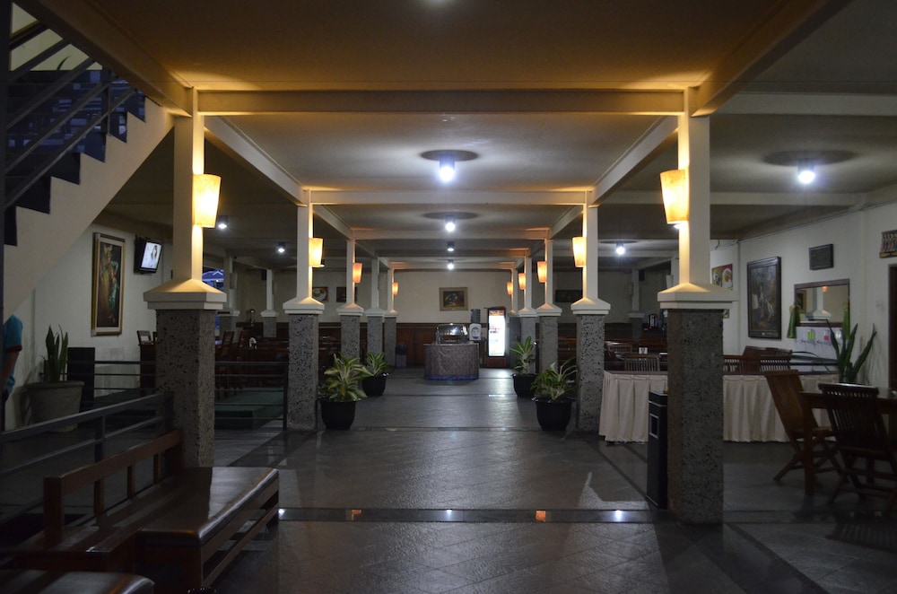 Augusta Valley — Bandung — photo 2