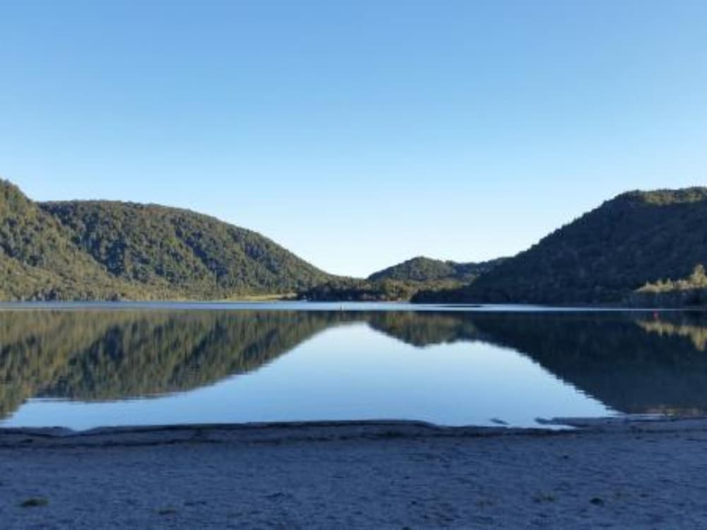Blue Lake TOP 10 Holiday Park — 4-Star Luxury Hotel in Rotorua, New Zealand