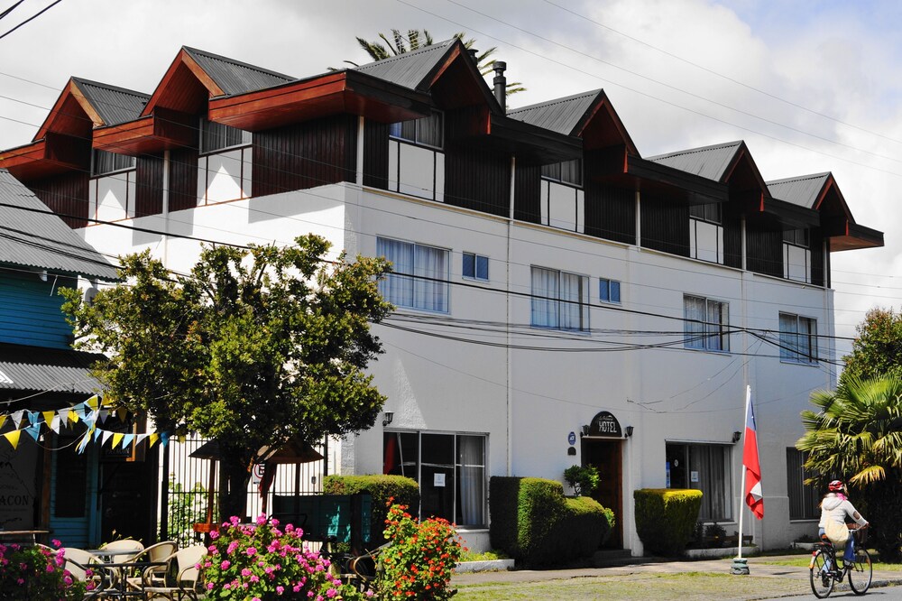 Hotel Küyen Ko Pucón in Pucon, Chile