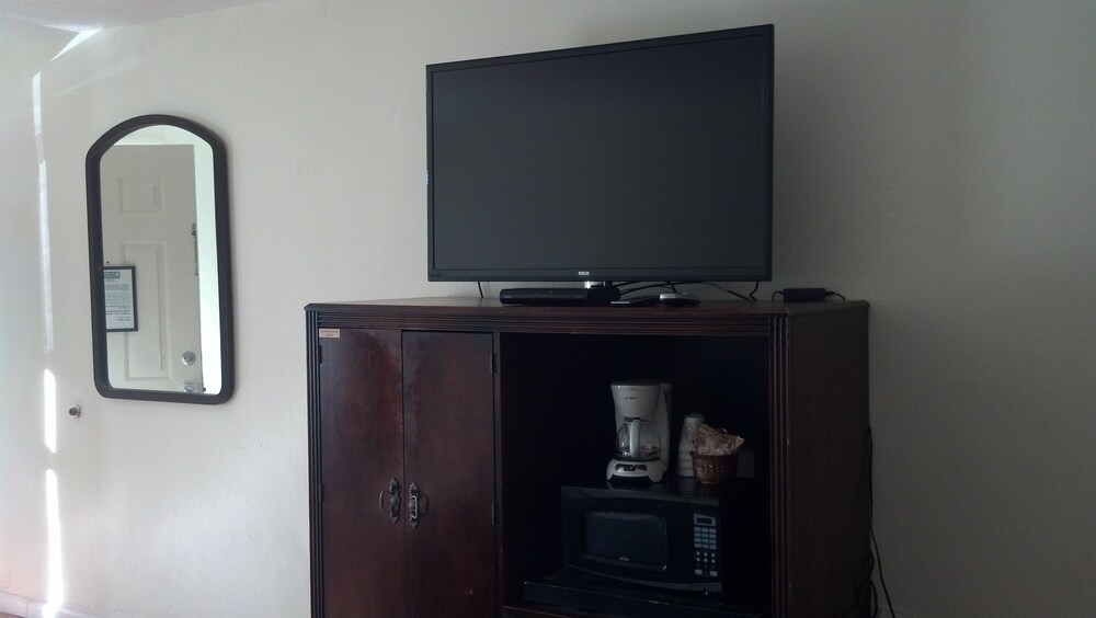 Jasmine Garden Inn - photo 30