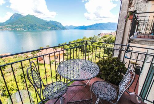 Al Funtanin — 4-Star Luxury Hotel in San Siro, Italy