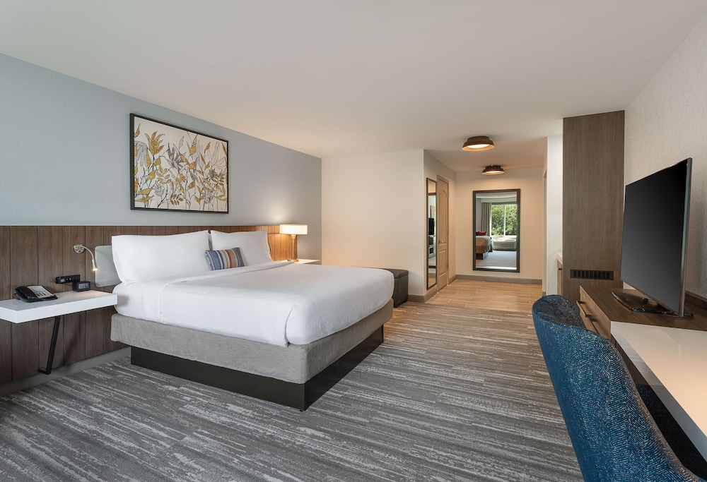 Hilton Garden Inn Melville - photo 15