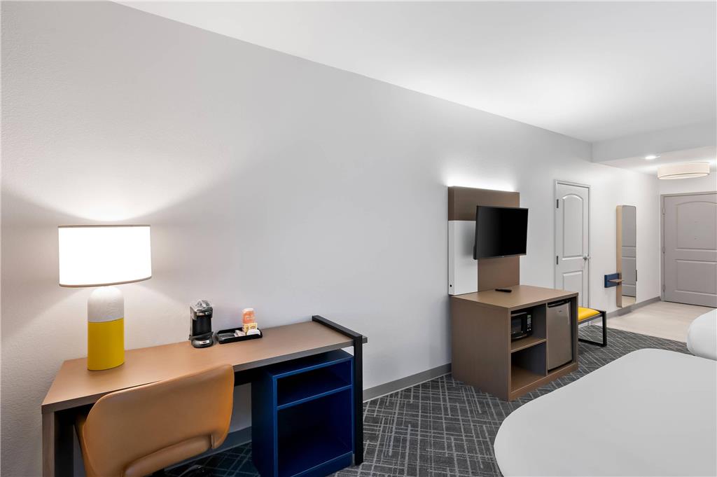 Comfort Inn & Suites Fort Smith I 540 - photo 35